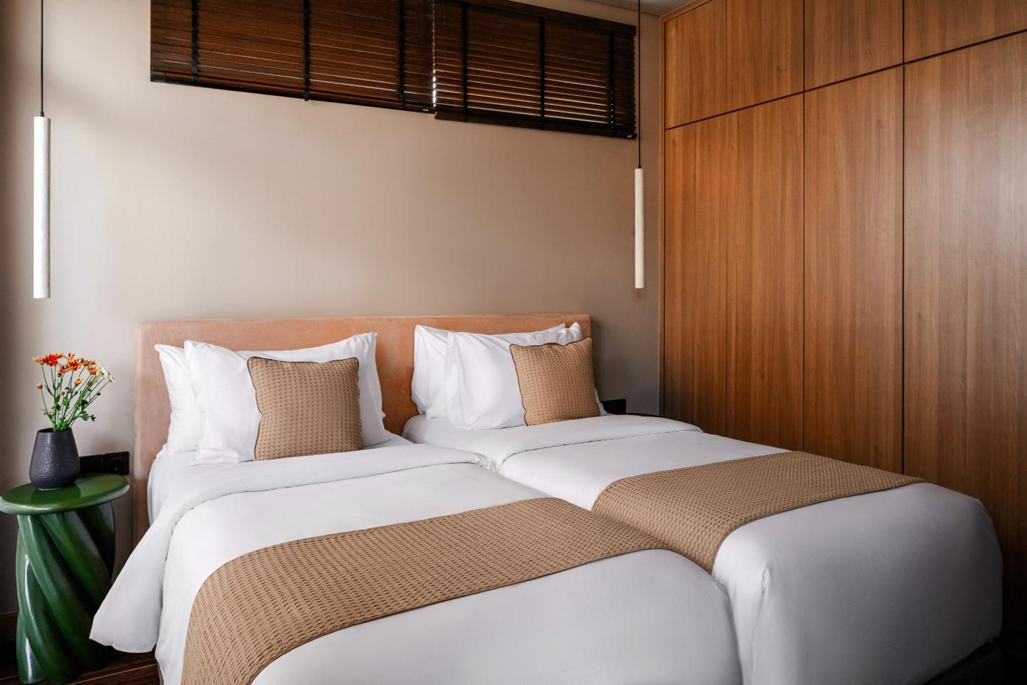 Aviator Bali Aparthotel Canggu Buitenkant foto
