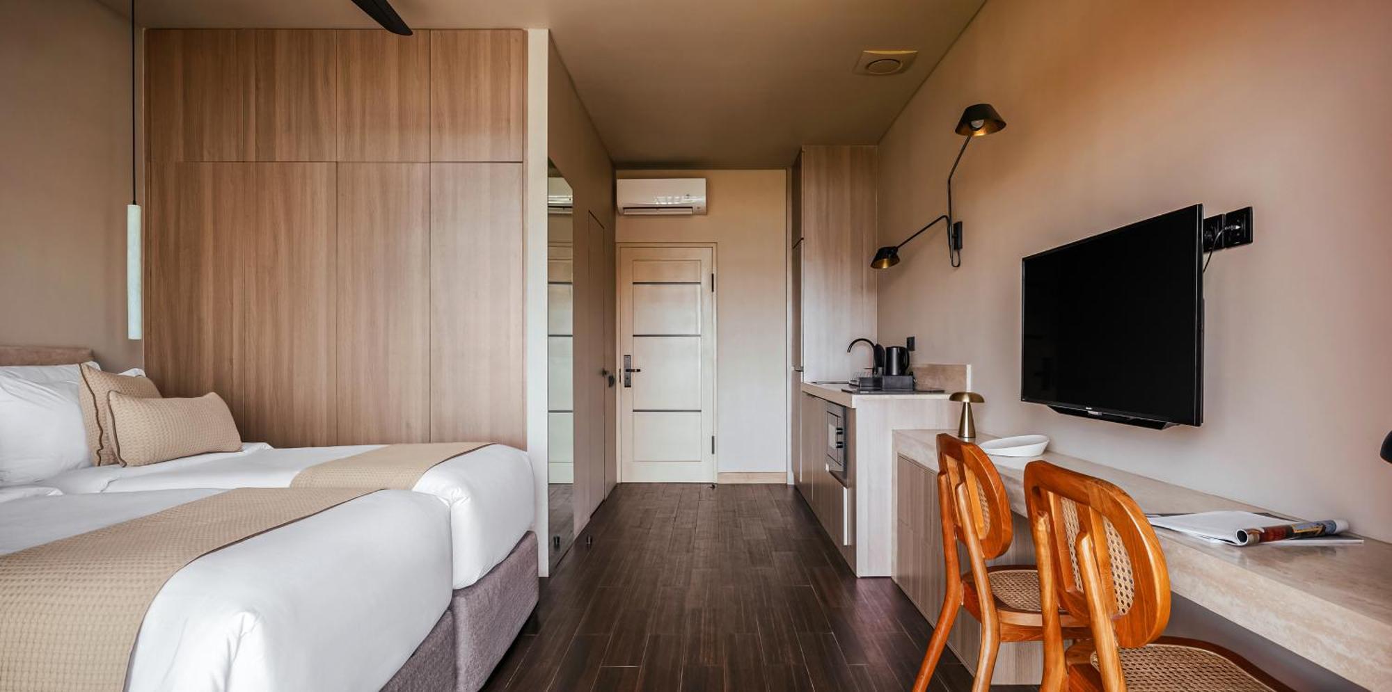 Aviator Bali Aparthotel Canggu Buitenkant foto
